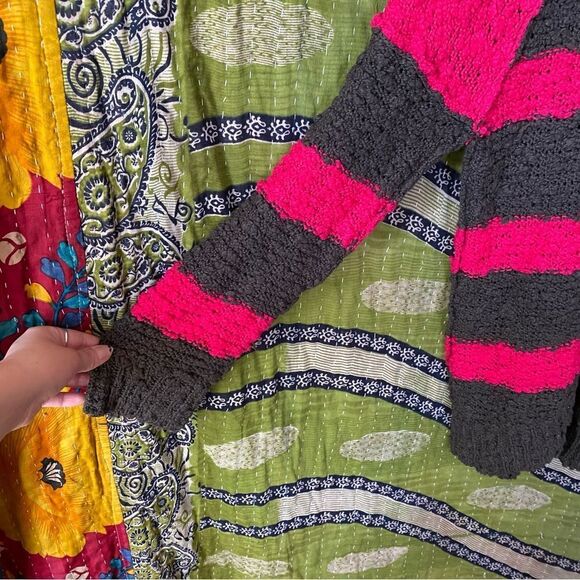 NWOT Free People Pink and Gray Songbird Striped Sweater Size Medium - Picture 5 of 14